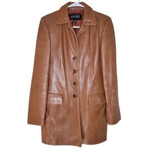 Linda Allard Ellen Tracy Leather jacket